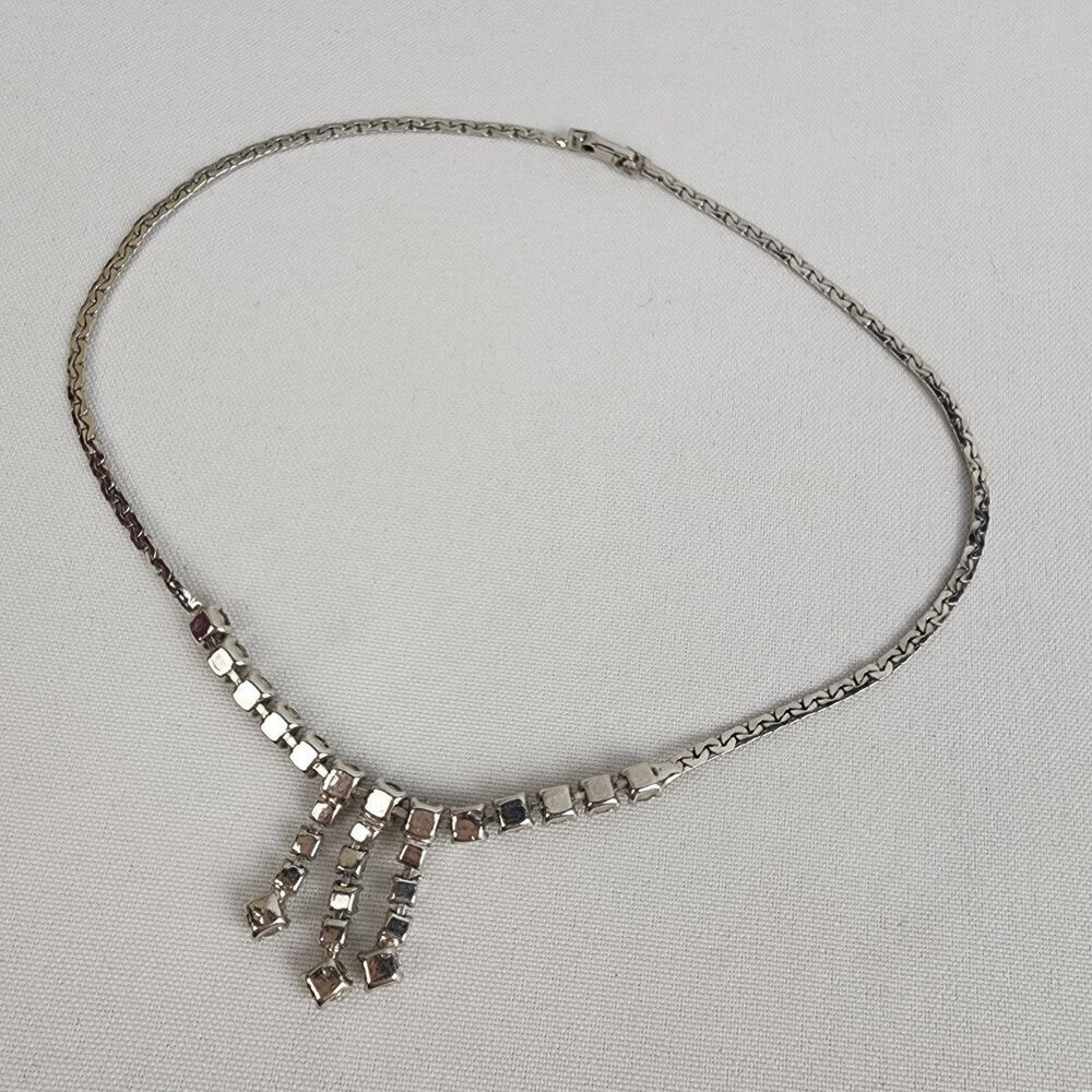 Vintage Silver Tone Rhinestone Necklace - Picture 6 of 7